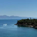 Retreat, Panoramic Sea View