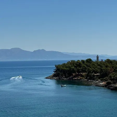 Retreat, Panoramic Sea View